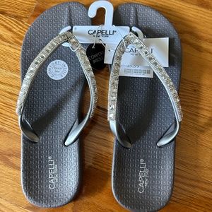 NWT Capellini Women’s Sandal